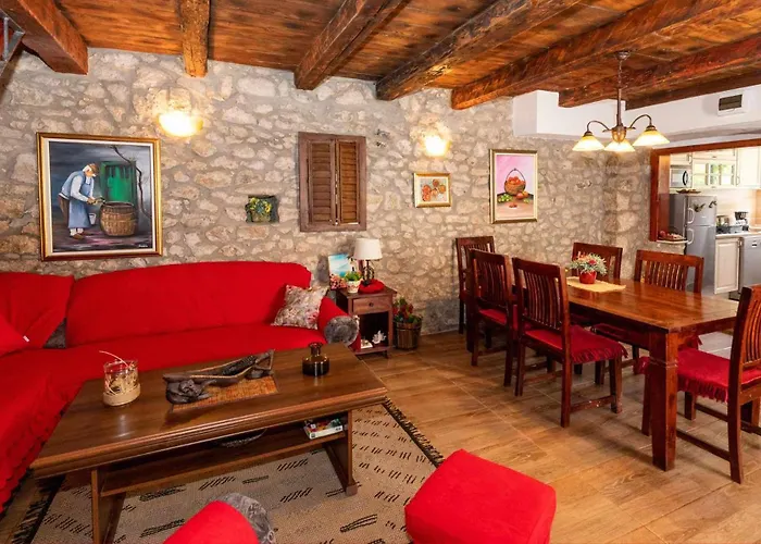 Rural House Janjic * Плоче